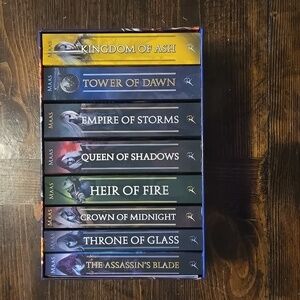 Throne of Glass Paperback Original Cover Box Set